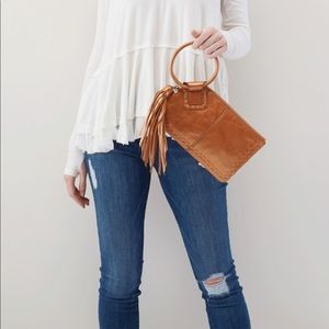 Lightly used Hobo Sable Wristlet Metallic New Penny